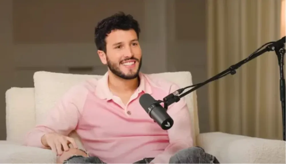 El cantante colombiano brindó una entrevista en la que habló de todo