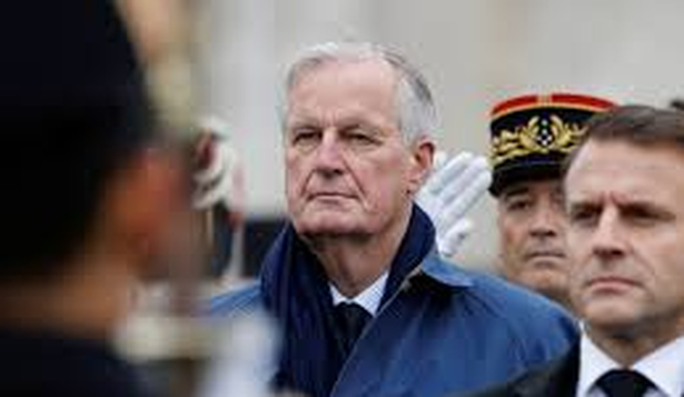 El Presidente de Francia, Emanuel Macron y su primer ministro Michel Barnier