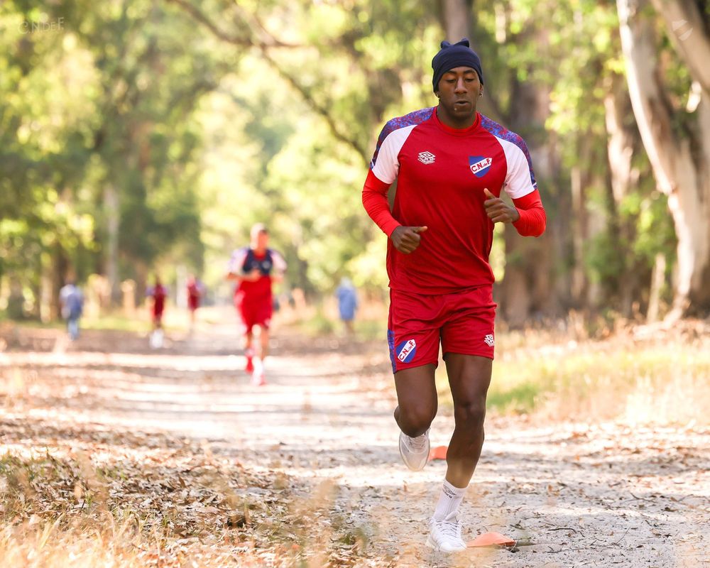 Gonzalo Carneiro en la pretemporada 2026 de Nacional