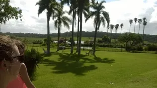 Promueven revitalización de cabañas de Santa Teresa mediante proyecto turístico