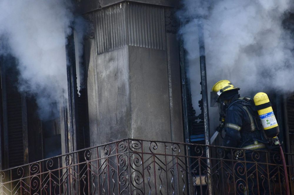 Bomberos controló el incendio en Pocitos