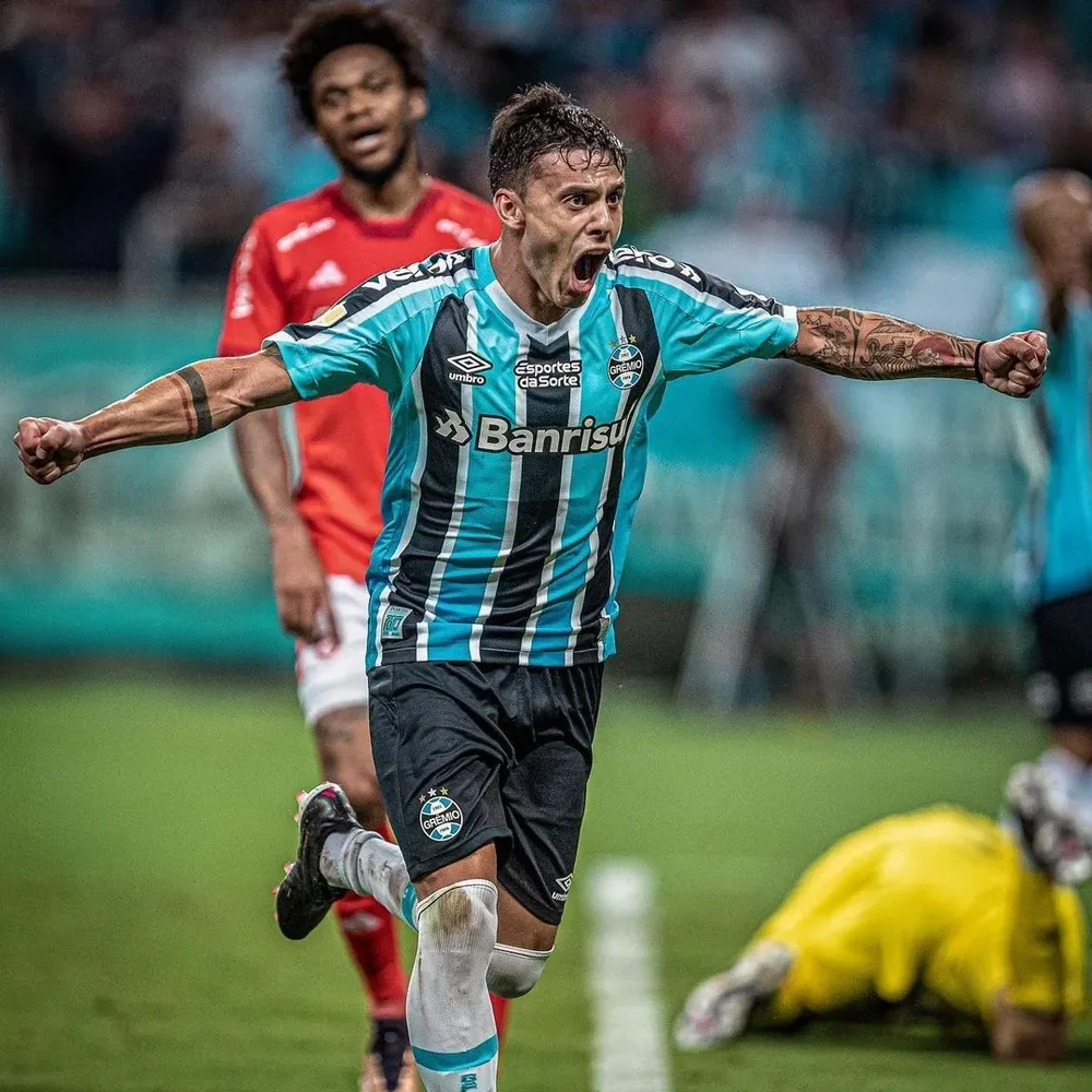 Felipe Carballo se realiza exámenes