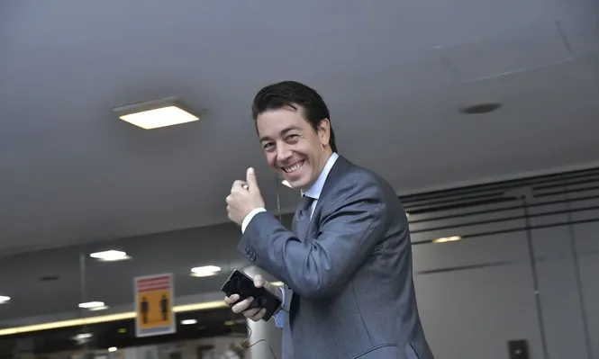 Sartori pide medidas más restrictivas y subsidios: La libertad responsable no alcanzó