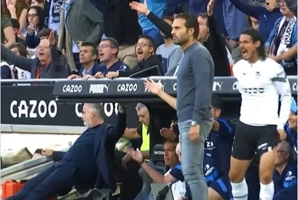 La euforia de Cavani