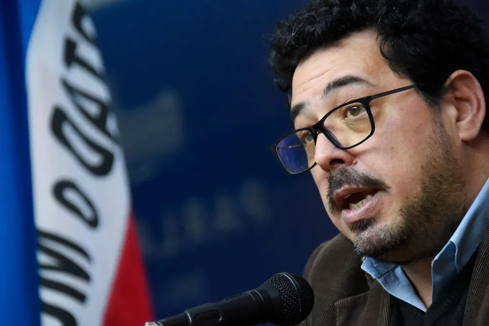 El senador Alejandro Sánchez fue el encargado de presentar los proyectos junto a la diputada Lucía Etcheverry