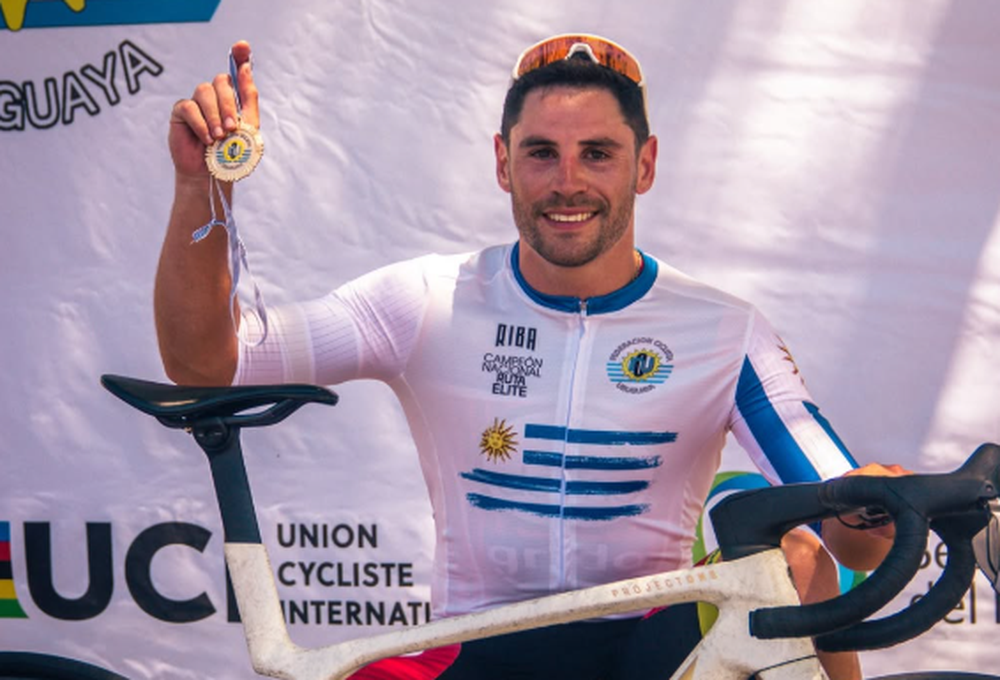Leonel Rodríguez tras ganar el Campeonato Nacional de Ruta 2026