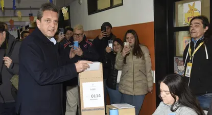 Sergio Massa votó en una escuela de Tigre