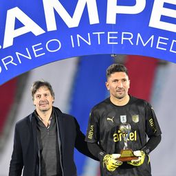 ¿Está dolido o está bien?: el divertido video de Martín Campaña junto a un exjugador de Nacional y amigo tras ganar el Torneo Intermedio