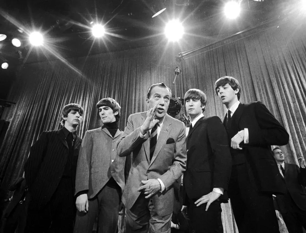 En febrero de 1964 The Beatles apareció por primera vez en la televisión estadounidense
