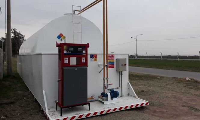 El Gobierno habilitó las estaciones de servicio móviles para el acceso a combustibles en todo el país