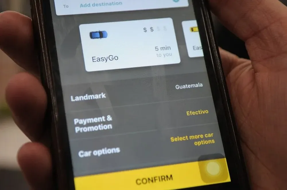 Pese a estar prohibido, Easygo acepta pago en efectivo