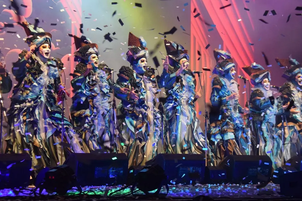 Murga Asaltantes con Patente.