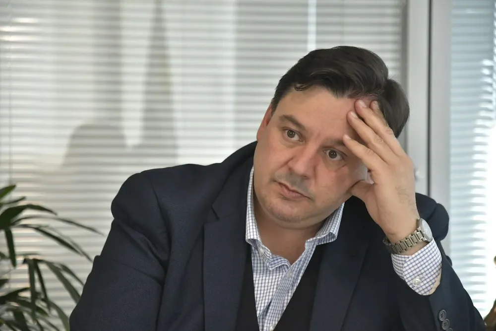 Adrián Peña, ministro de Ambiente