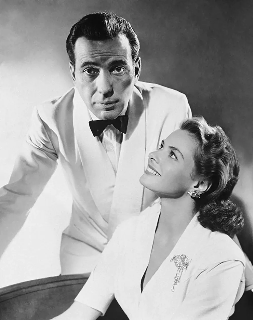 Humphrey Bogart e Ingrid Bergman en Casablanca