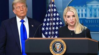Trump ha dicho que la decisión de qué revelar recae sobre la fiscal general, Pam Bondi.