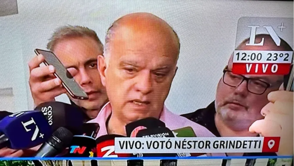 Grindetti votó en Lanús