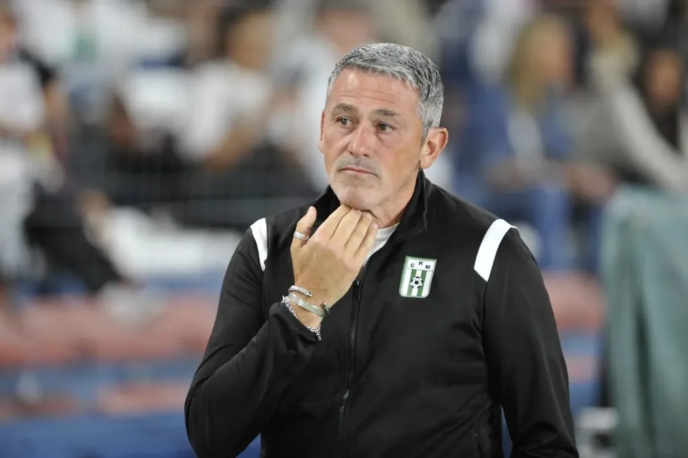 Gustavo Fermani, DT cesado en Racing