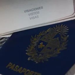 Pasaporte uruguayo
