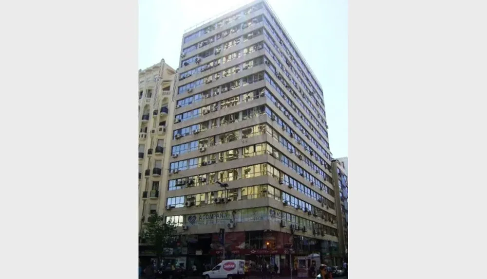 Las cuatro oficinas se ubican en el cuarto piso