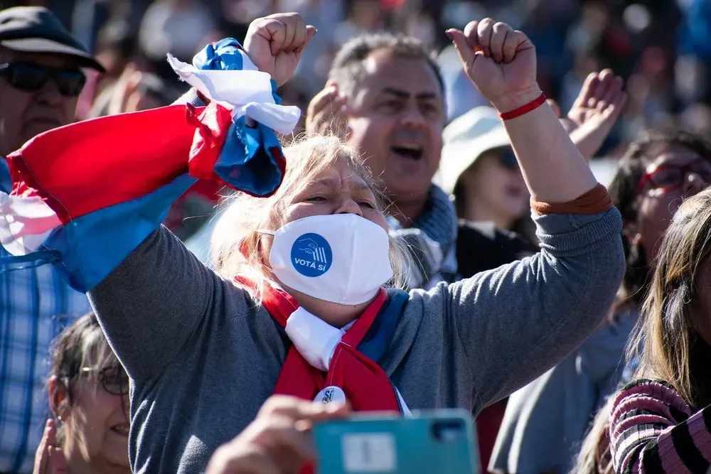 En el Velodrómo Municipal se lanzó la campaña a favor de la derogación
