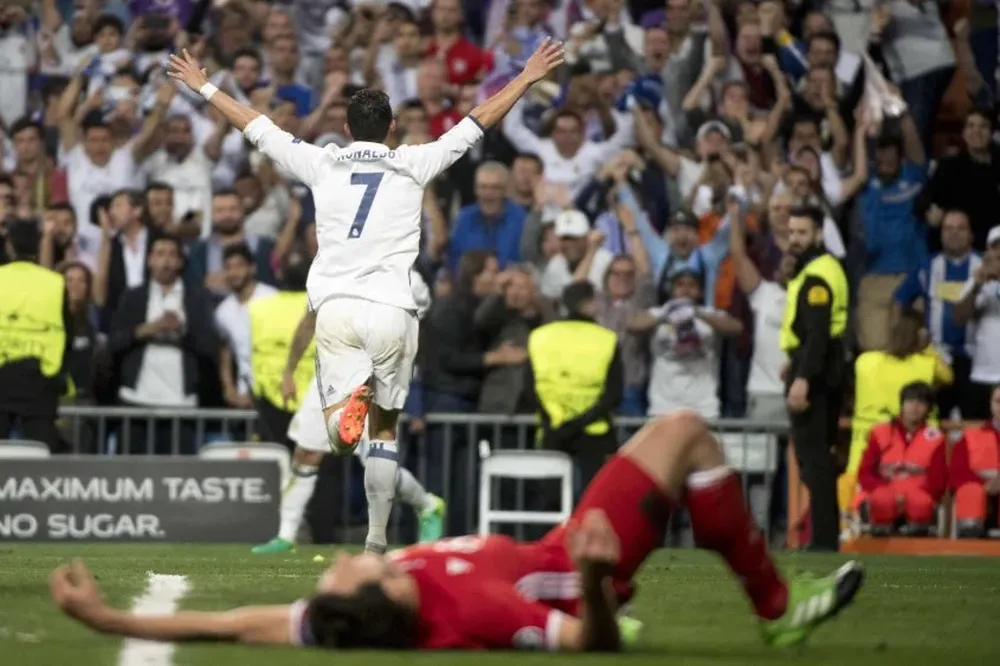 Ronaldo festeja, Bayern sufre