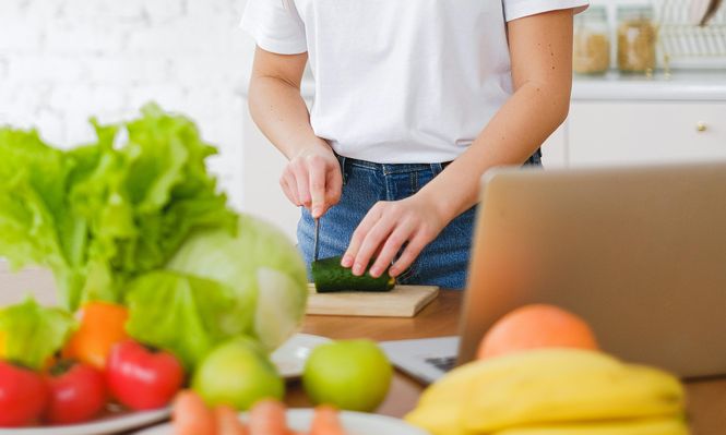 Nueva selección de frutas y verduras en la lista inteligente con precios bajos para el consumidor