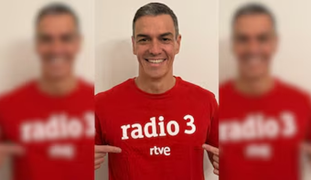 Pedro Sánchez se calza una camiseta de RTVE y estallan los memes en su contra