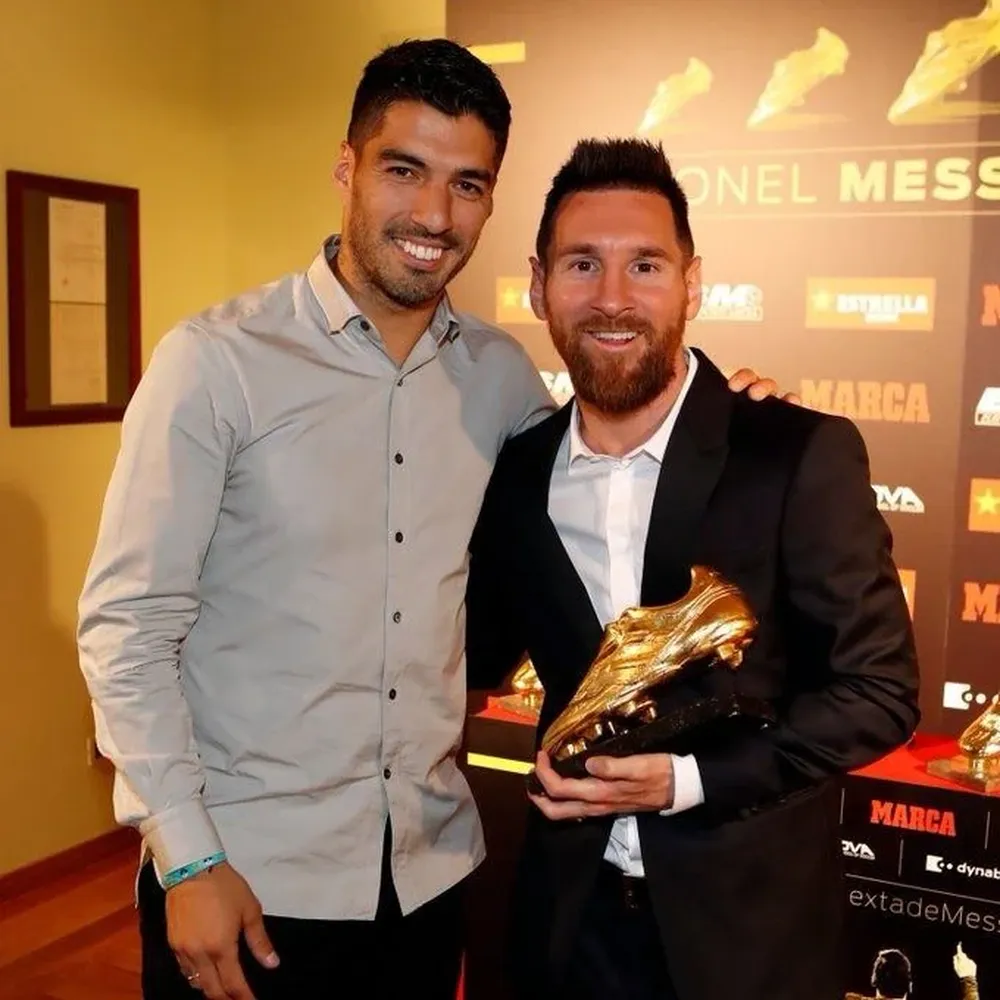 La foto que subió Luis Suárez junto a su amigo Lionel Messi