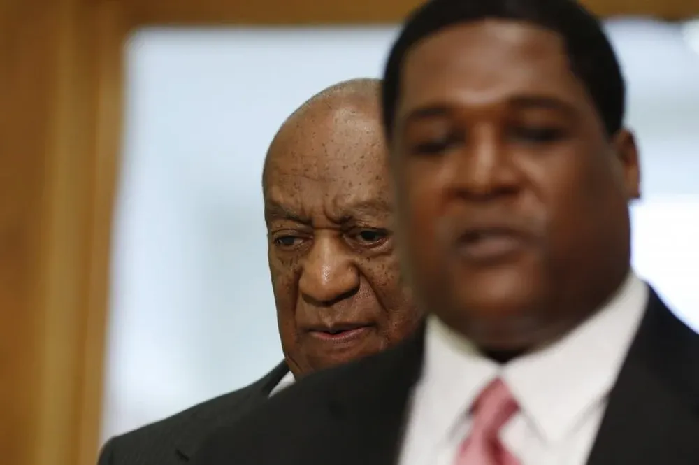 El comediante Bill Cosby llegando a Montgomery por un juicio de asalto sexual USA.