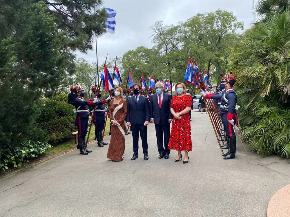 Lacalle Pou se encuentra reunido con Piñera