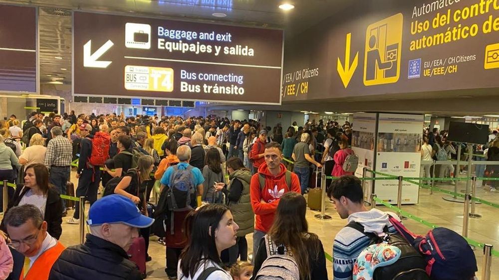 Control de pasaportes. (Archivo)&nbsp;