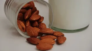 Las leches vegetales se abren paso en el mercado y piden más lugar en las góndolas