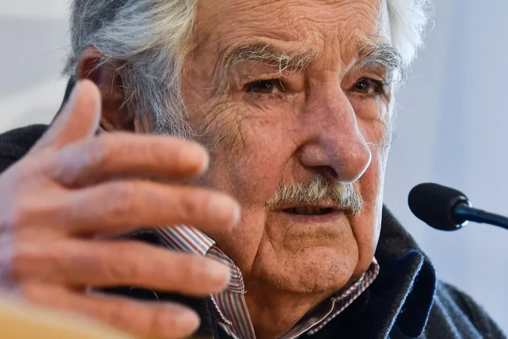 Ambos líderes políticos mantuvieron una conversación virtual este jueves