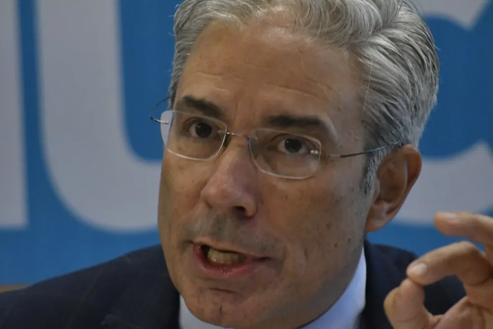 El presidente del Codicen de la ANEP, Robert Silva