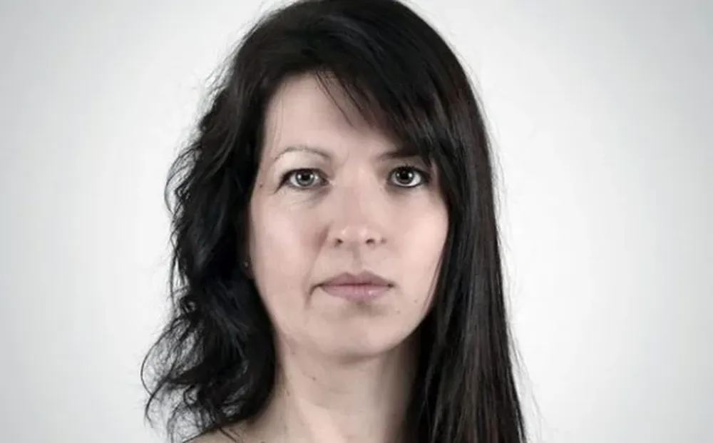 Como parte de su proyecto “Retratos genéticos”, el artista Ulric Collette combinó la foto madre (Francine, 56) e hija (Catherine, 23)