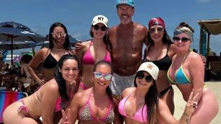 El fin de año de una leyenda de Nacional: amigos en la playa de Brasil, beach tenis y asado familiar