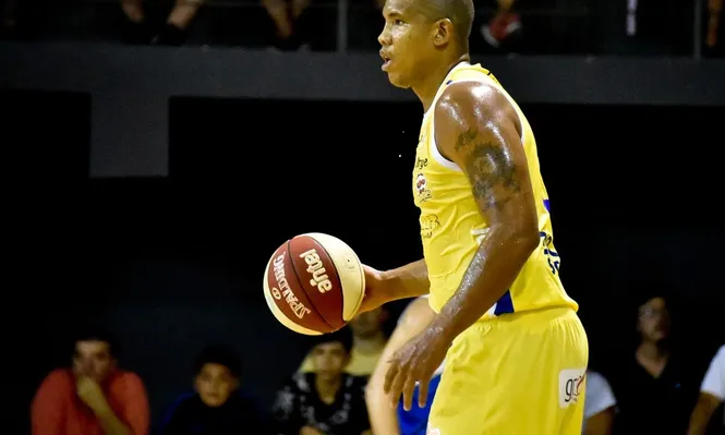 Macabi y Trouville empujan para meterse en la liguilla