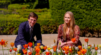 La princesa Amalia inaugura un jardín de tulipanes en Madrid con un cálido mensaje en español