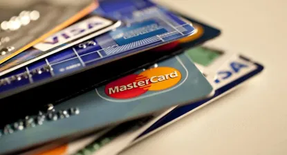 Uno por uno: los aranceles que las tarjetas les cobran a los comercios