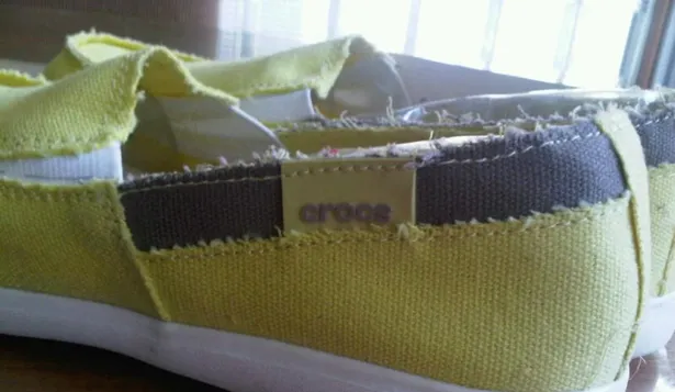 Crocs decidida a combatir la piratería en Uruguay