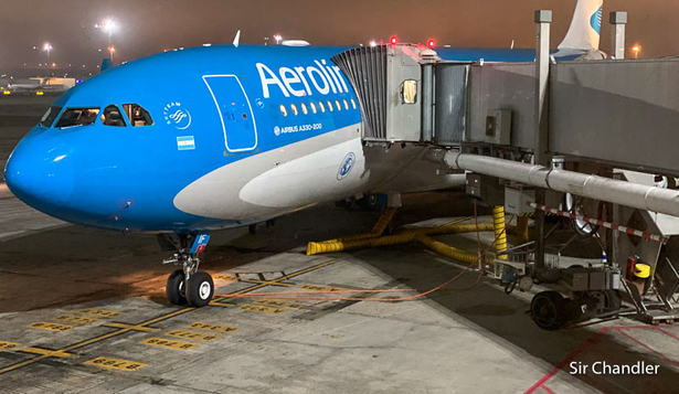 Siguen las protestas en Aerolíneas y el jueves a la noche se verán afectados los vuelos