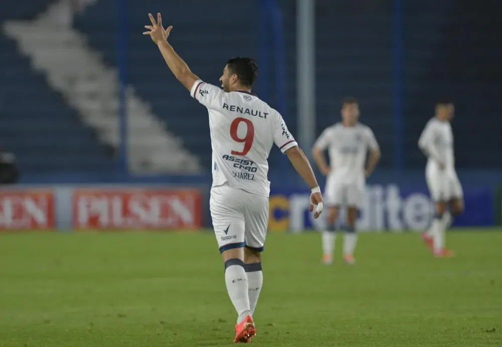 Suárez y su camiseta