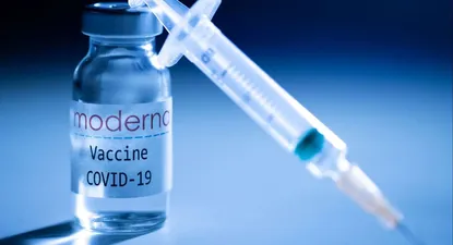 Esto es lo que hace diferentes a las vacunas de Pfizer/Biontech y Moderna contra el covid-19