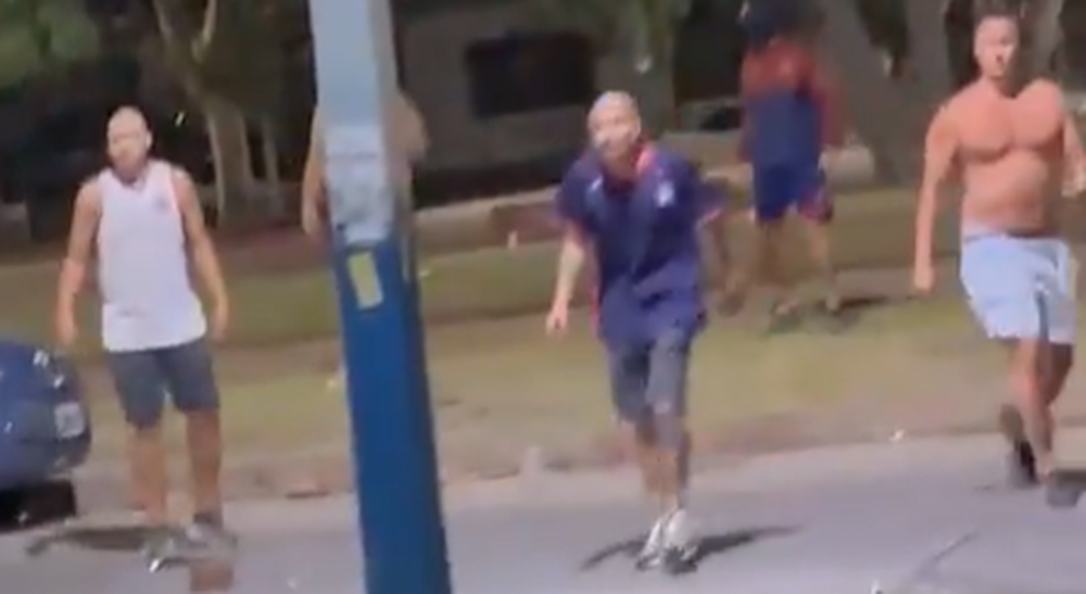 Hinchas de Unión Atlética atacaron la sede de Malvín 