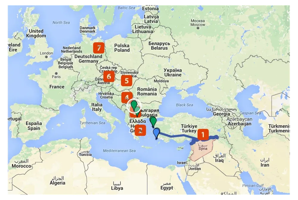 Un niño siria en la frontera de Siria con Turquía, intentando pasar ilegalmente en Akcakale