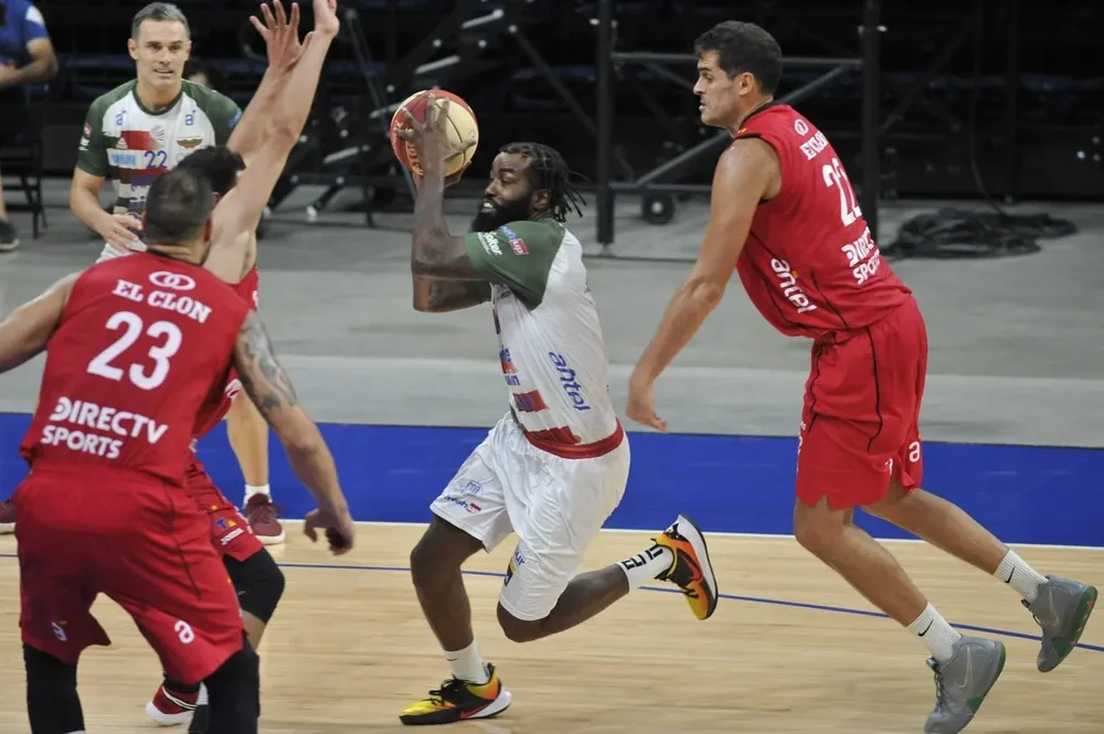 Dwayne Davis, el MVP de la pasada Liga