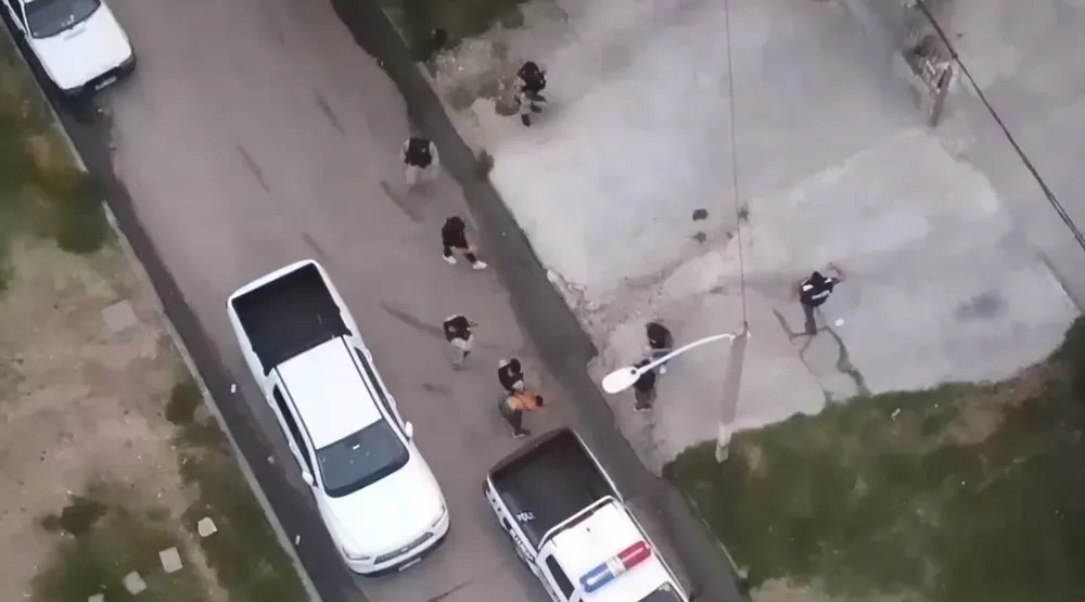 Parte del operativo de la Policía en Cruz de Carrasco