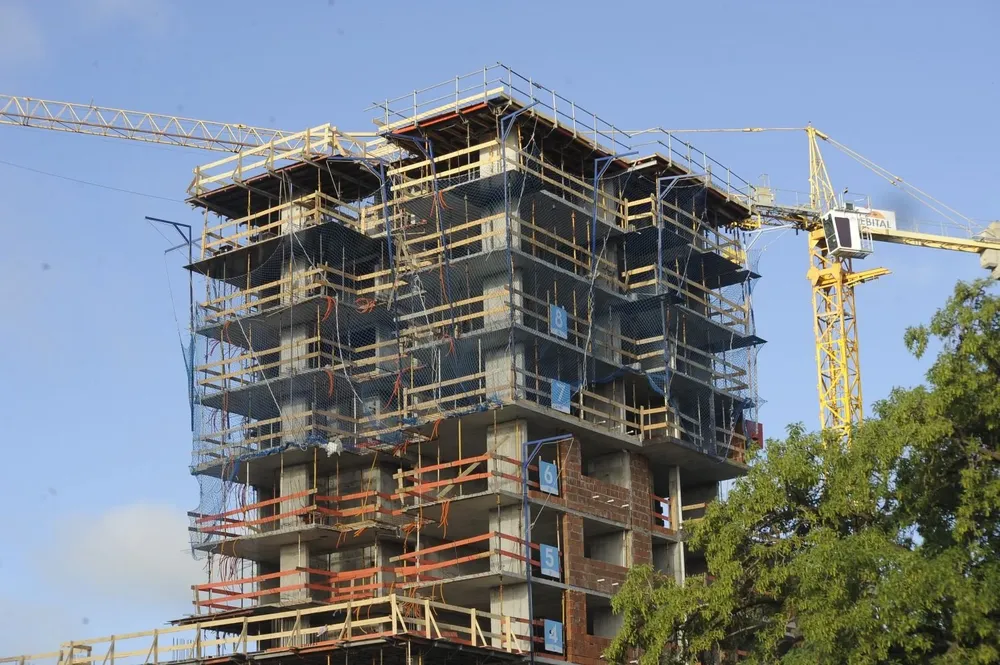 Pilay notificó al BCU de la demanda que le entabló Consorcio Uruguay.