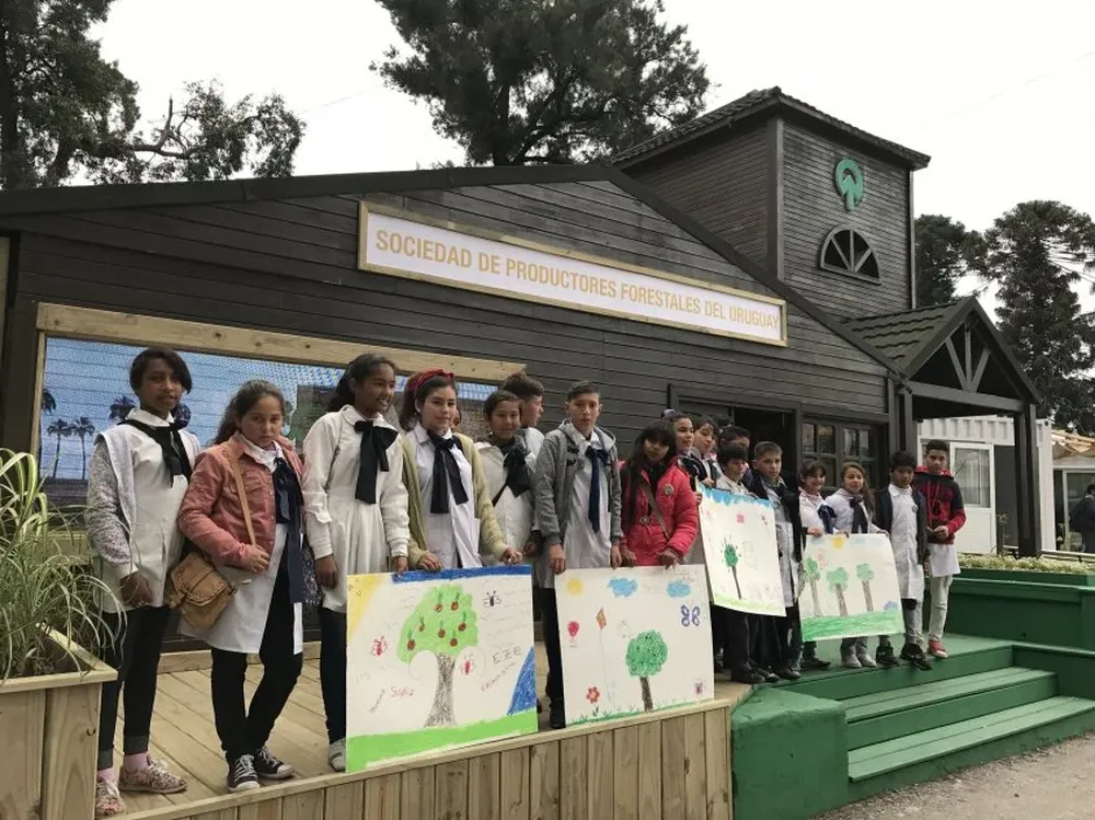 La Sociedad de Productores Forestales ganó un primer premio en el concurso de stands.