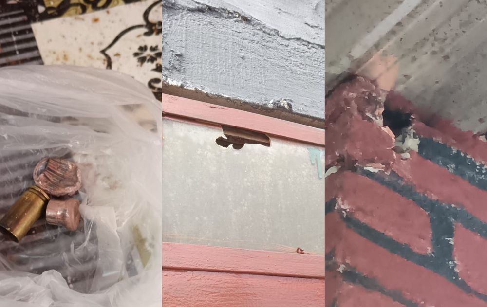 Vainas de bala encontradas y orificios en la fachada de la casa de la familia de Arturo